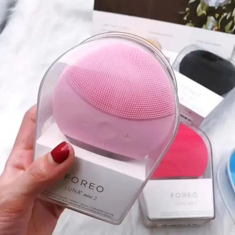luna mini2 facial silicone facial cleansing brush,foreoing real LOGO, USB charging, waterproof, level 8