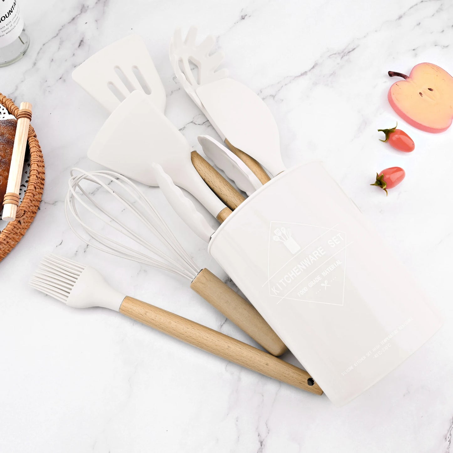 Silicone Kitchenware Cooking Utensils Set Non-stick Cookware Spatula Shovel Egg Beaters Wooden Handle Kitchen Cooking Tool Set